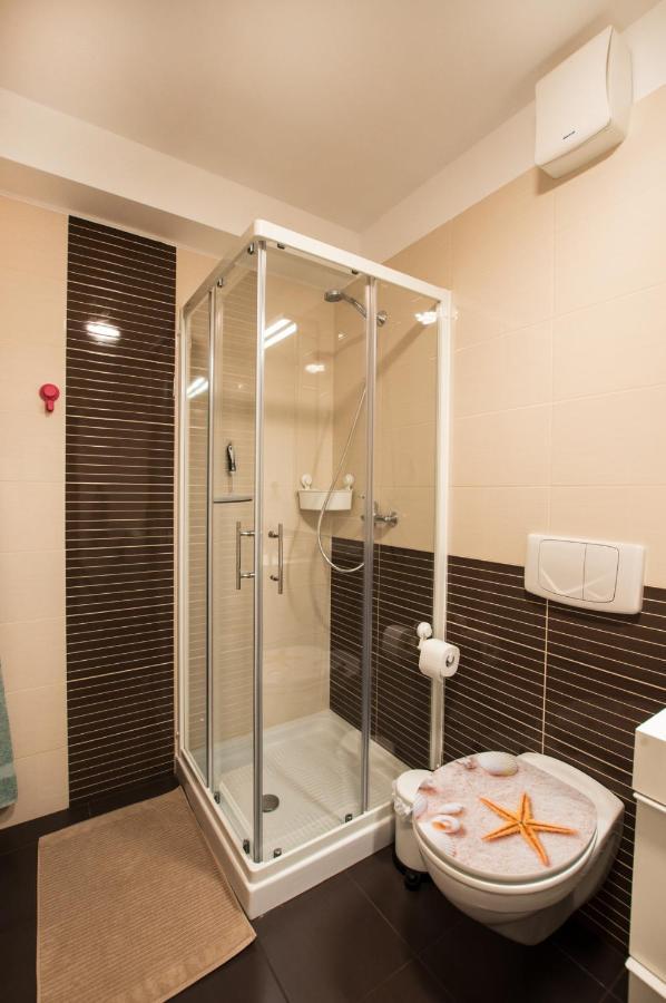 Sea Sun & Me Apartment كوبر المظهر الخارجي الصورة
